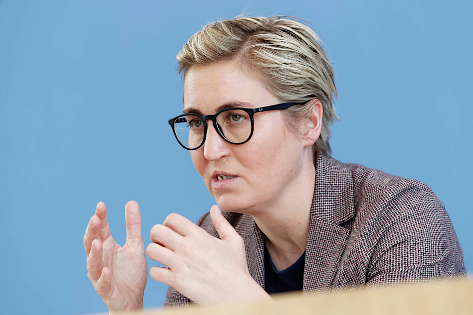 Susanne Hennig-Wellsow fordert mehr Geld für Hartz-IV-Empfänger (Archivbild).