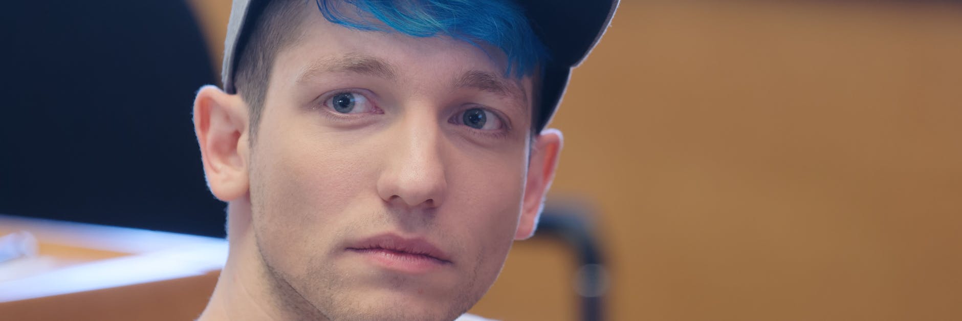 YouTuber Rezo geht mit den Politikern wieder hart ins Gericht.