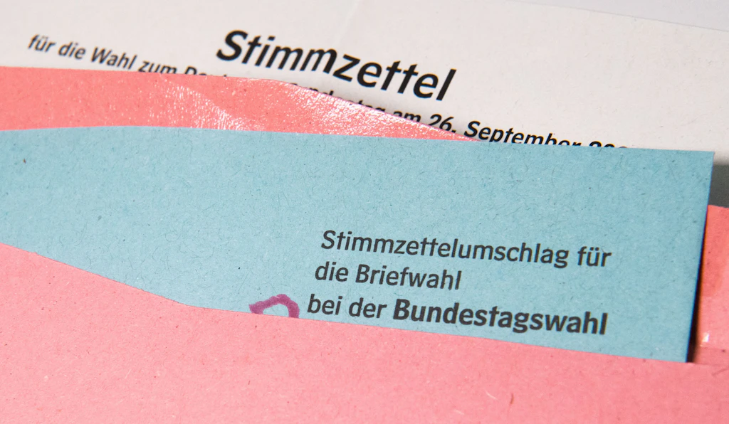 Von der Schwierigkeit, alle Stimmzettel ins Kuvert zu bekommen