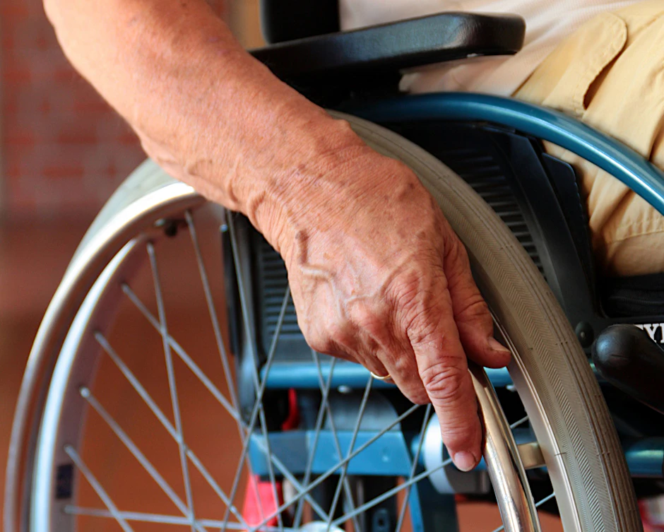 Im Pflegefall übernimmt die Pflegepflichtversicherung immer nur einen Teil der anfallenden Kosten - also privat vorsorgen?&nbsp;