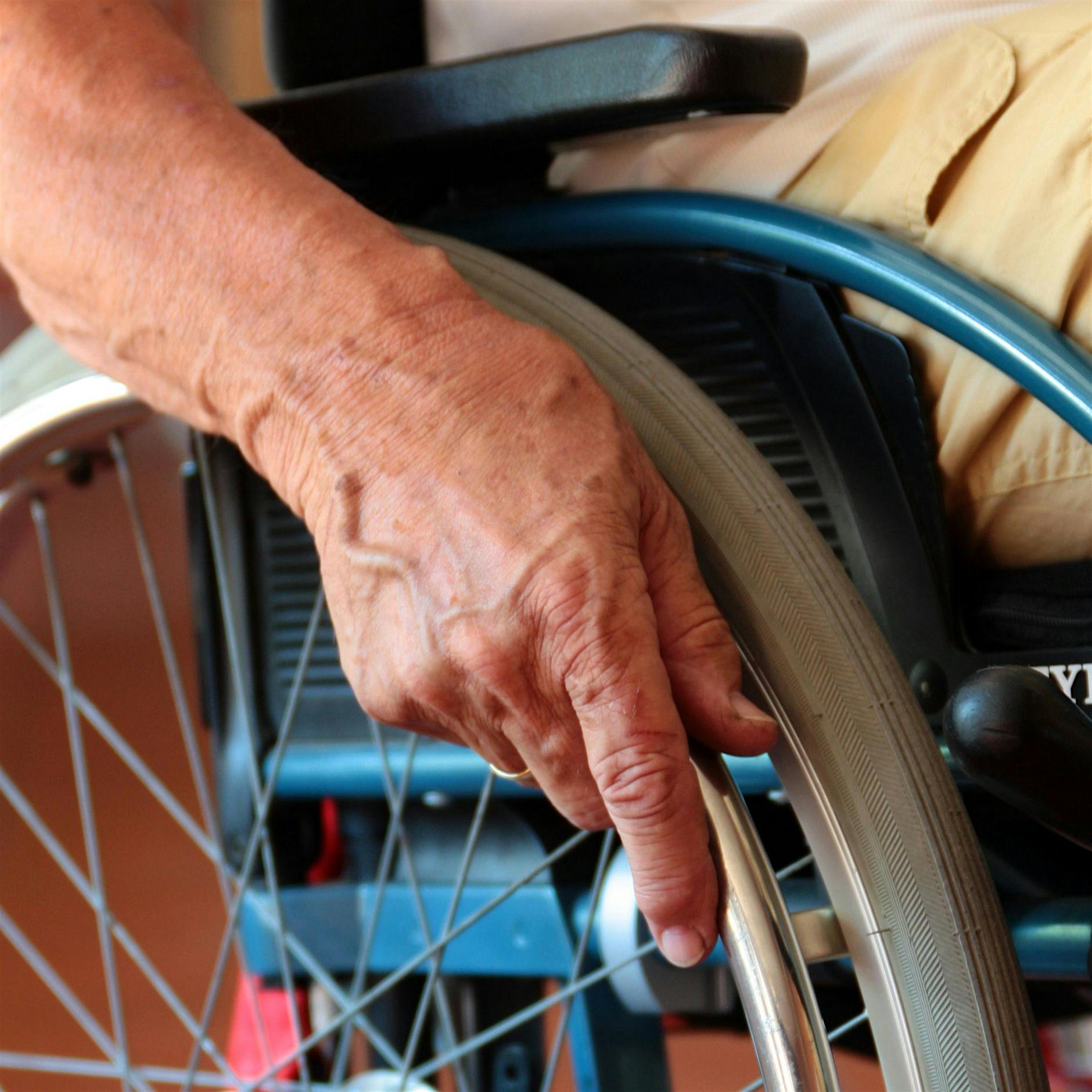 Pflegeversicherung: Wann sich privater Extra-Schutz lohnt