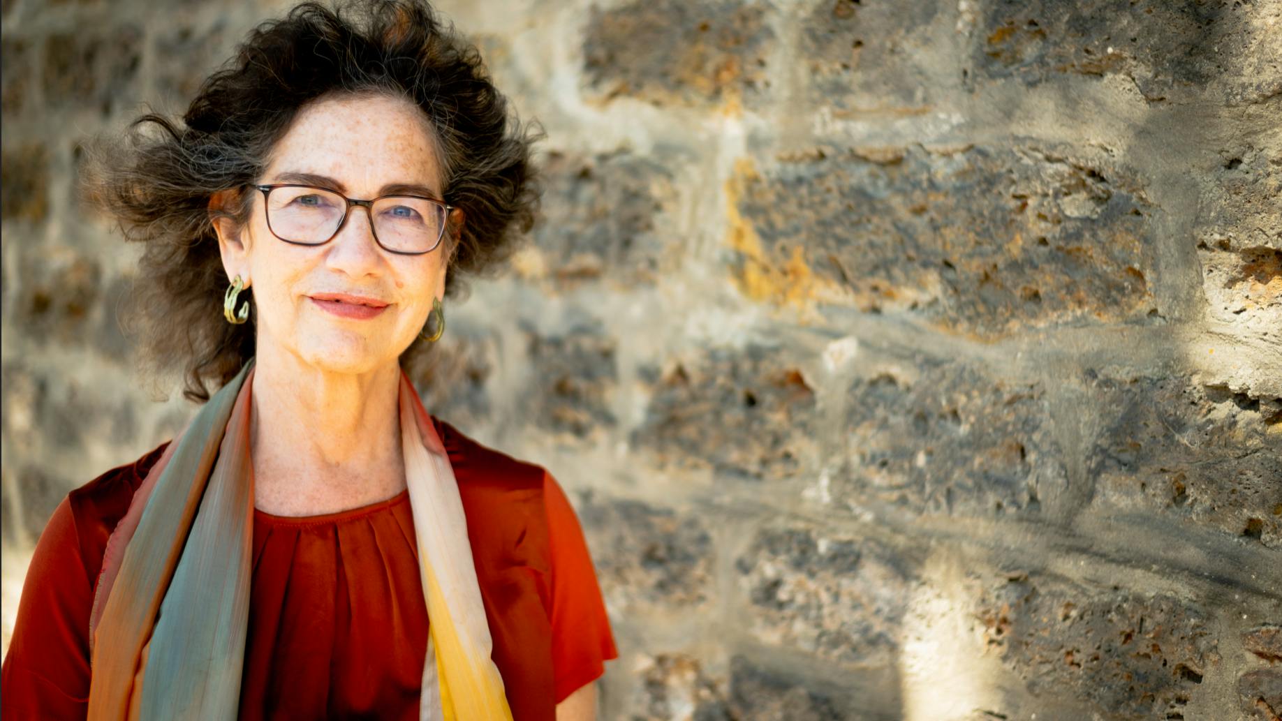 Die Autorin Susan Neiman sagt: Das Judentum ist nicht nur kompliziert, sondern manchmal auch meschugge.