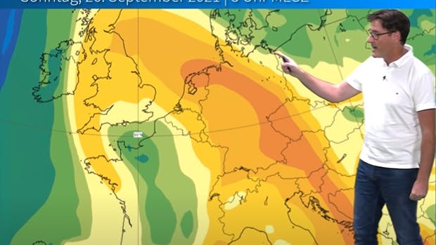 Diplom-Meteorologe Dominik Jung warnt vor der Schwefelwolke, die nach Deutschland zieht.
