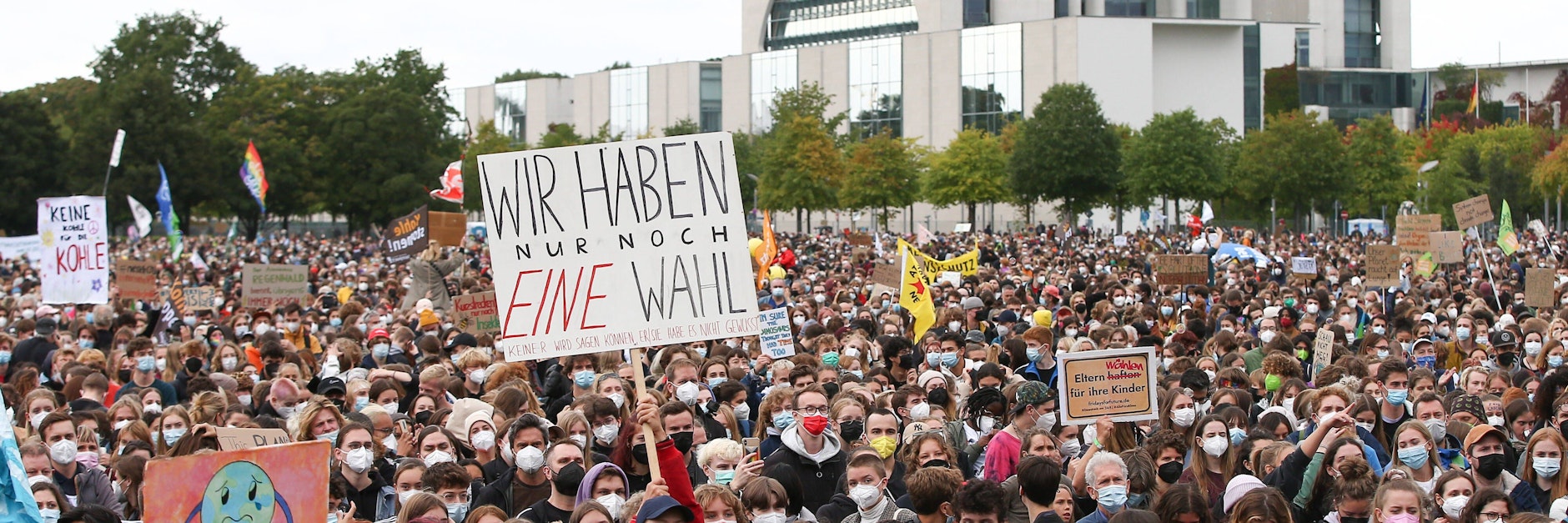 Eine fünfstellige Anzahl von Teilnehmern.&nbsp;