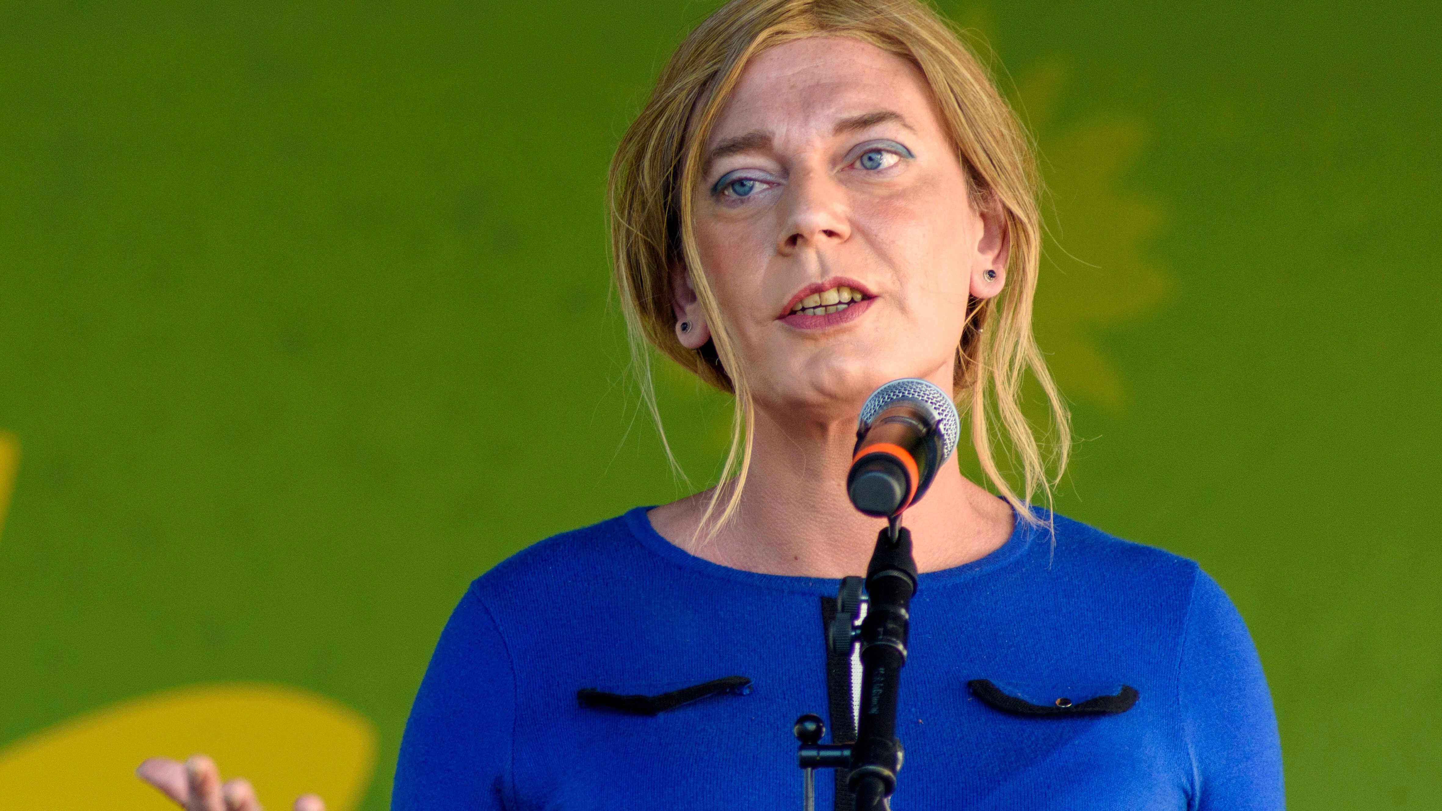 Tessa Ganserer bei einer Wahlkampfveranstaltung der Grünen (Archivbild)