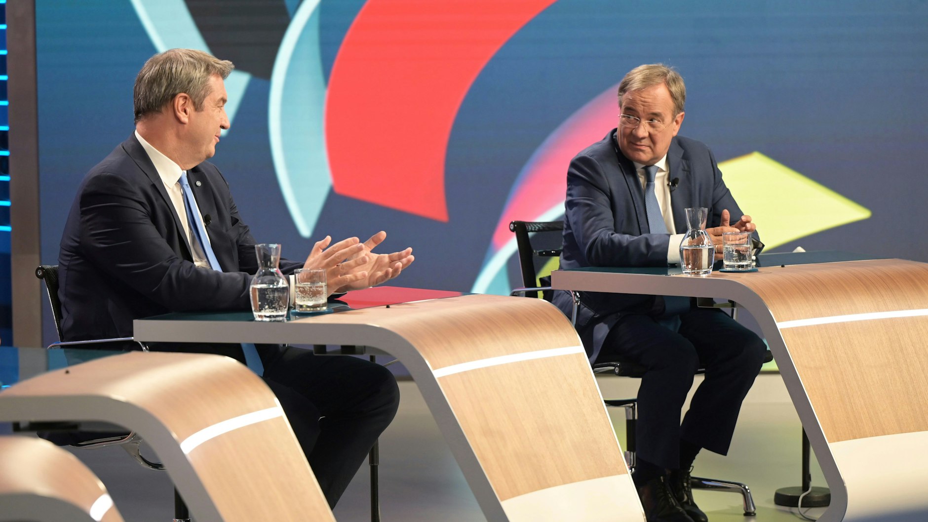 CSU-Chef Markus Söder (li.) und Unionskanzlerkandidat Armin Laschet (CDU)&nbsp;in der „Berliner Runde“ von ARD und ZDF.&nbsp;