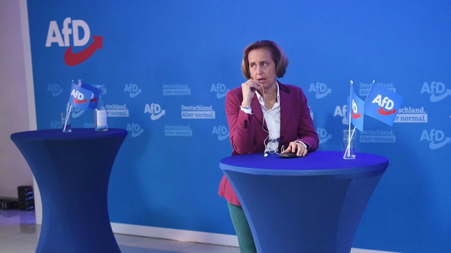 Beatrix von Storch, stellvertretende Bundessprecherin der AfD, bei der Wahlparty der AfD in Kaulsdorf. Sie wurde über die Berliner Landesliste in den Bundestag gewählt.