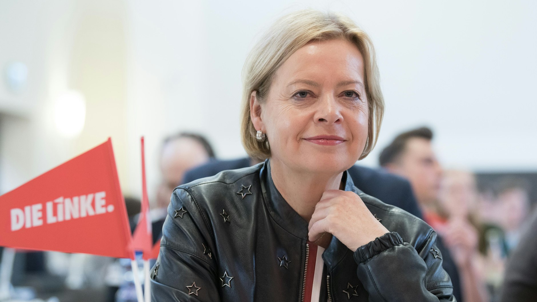 Gesine Lötzsch holt in Lichtenberg eines von bundesweit drei Direktmandaten für die Linke.