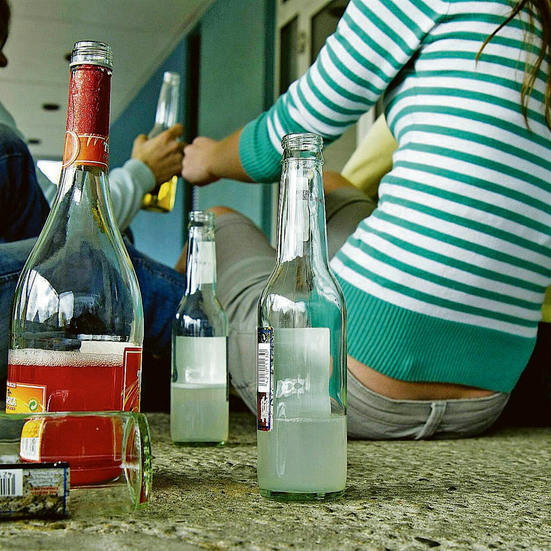 Pandemie in Berlin: Jugendliche konsumierten mehr Alkohol und Drogen