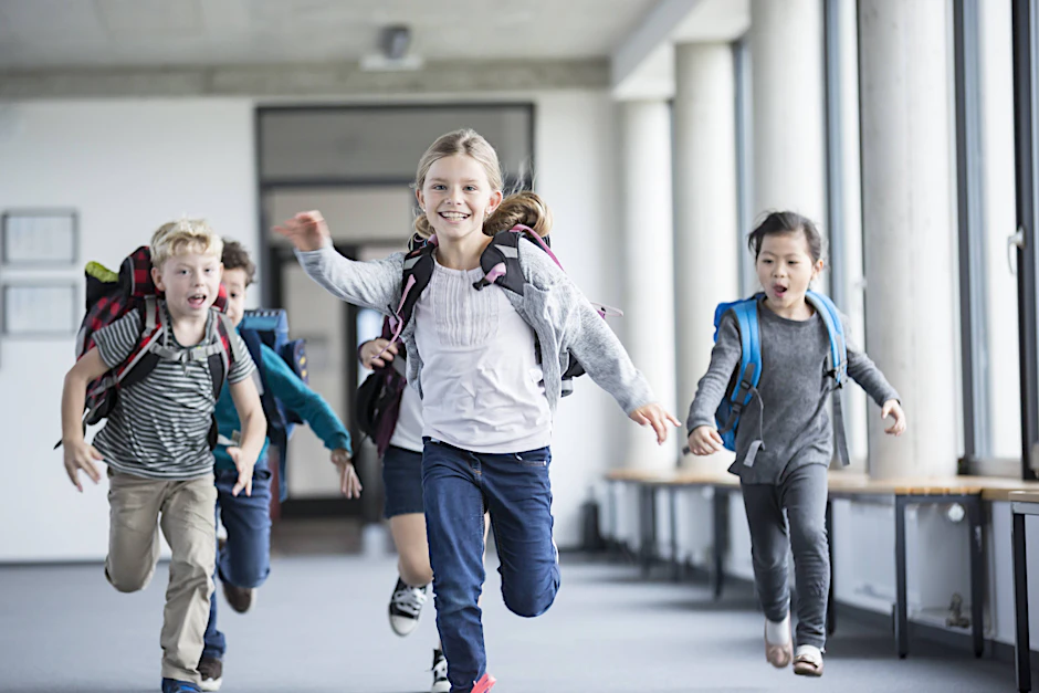 Berlins Grundschüler brauchen ab Montag keine Masken mehr.