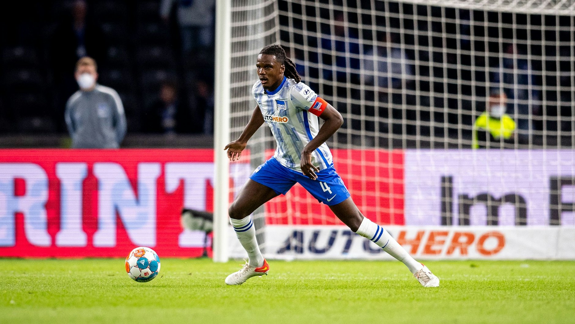 Kapitän Dedryck Boyata (30) fehlte in Leipzig und könnte Hertha helfen, die Defensiv-Probleme in den Griff zu bekommen.