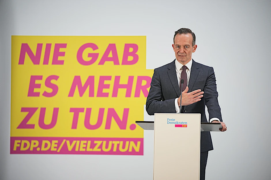 Volker Wissing, Generalsekretär der FDP, kündigte am Mittwoch an, dass seine Partei sowohl mit der Union als auch der SPD reden wird.