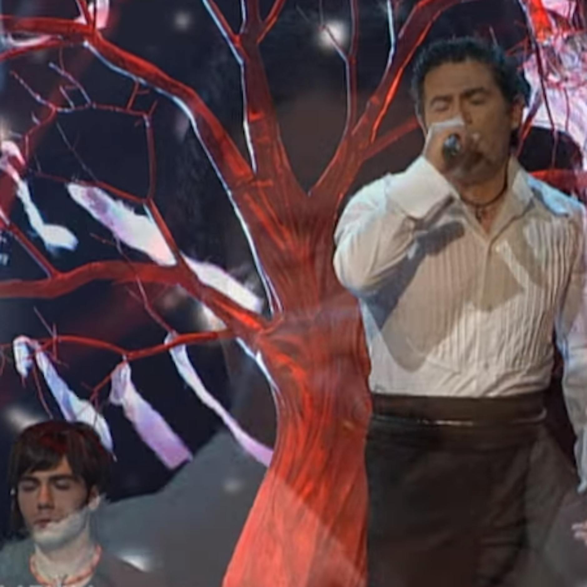 DIESER Eurovisions-Star stirbt mit 48 Jahren an Corona!