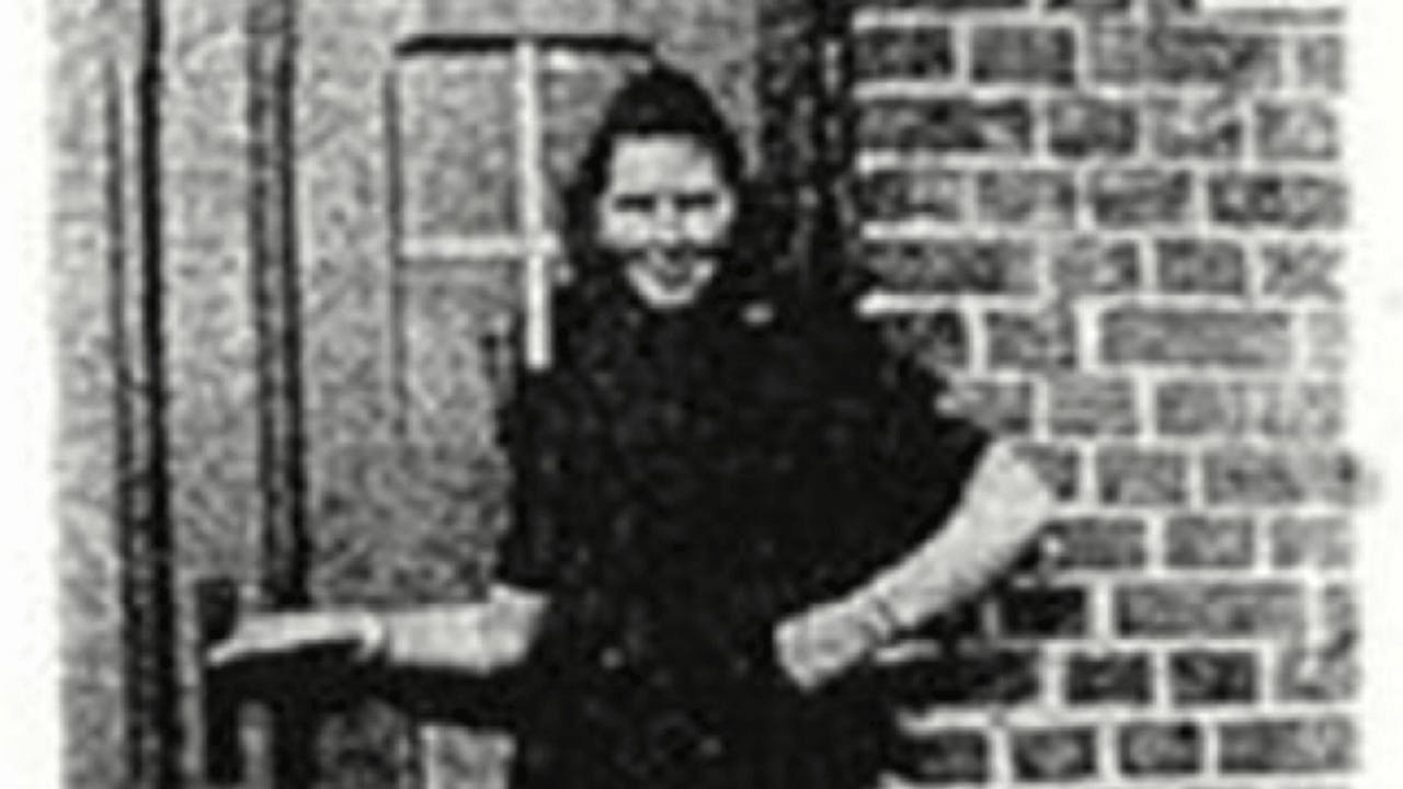 Irmgard F. im Jahr 1944