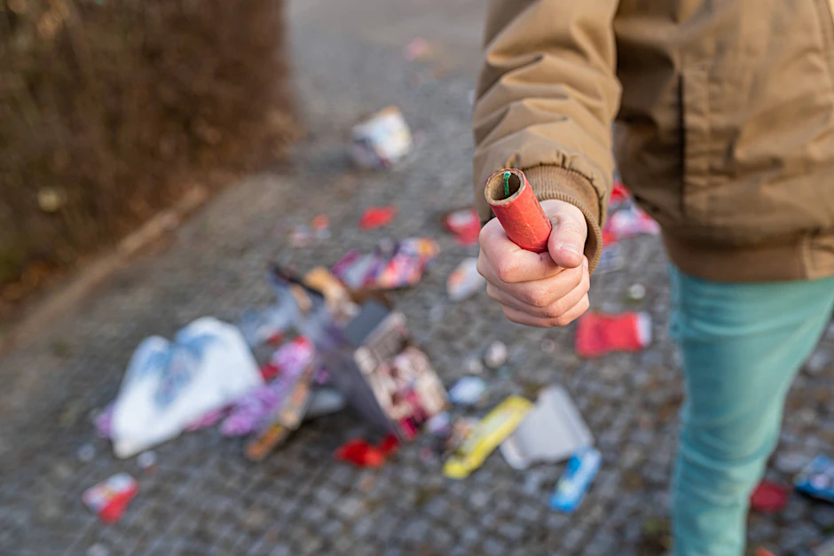 In Berlin kam es trotz eines weitgehenden Verbots von Silvesterböllerei zu mehreren schweren Unfällen mit Pyrotechnik.&nbsp;