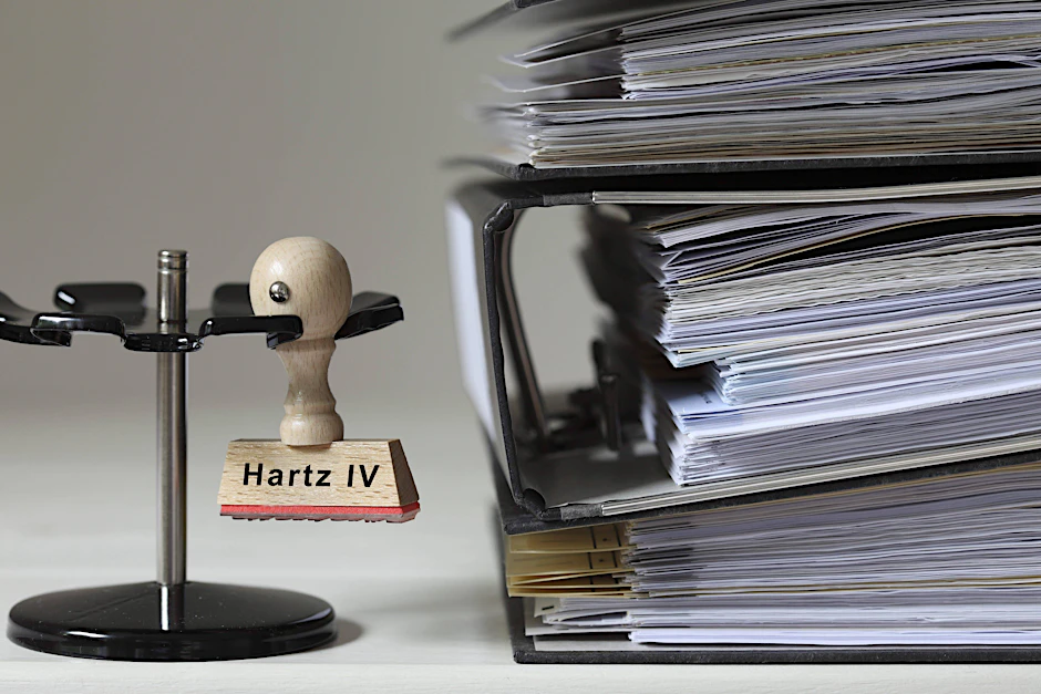 Die Hartz-IV-Gesetze.