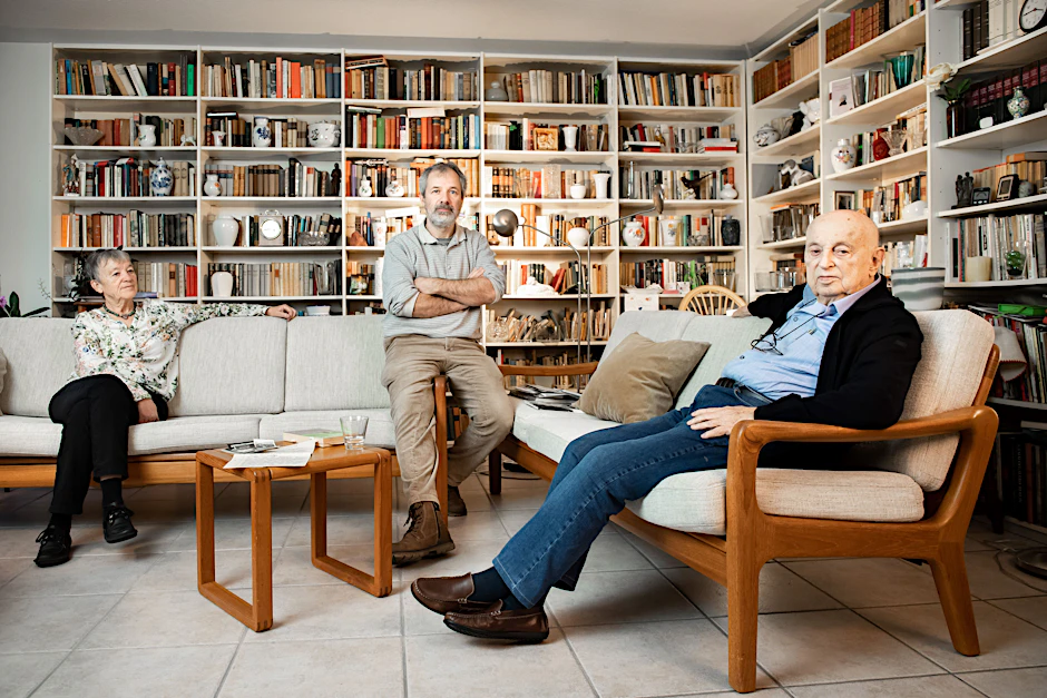 Friedrich Wolff (rechts), 98, mit Tochter Barbara Erdmann, 72, und Enkel David Erdmann, 47.<br>