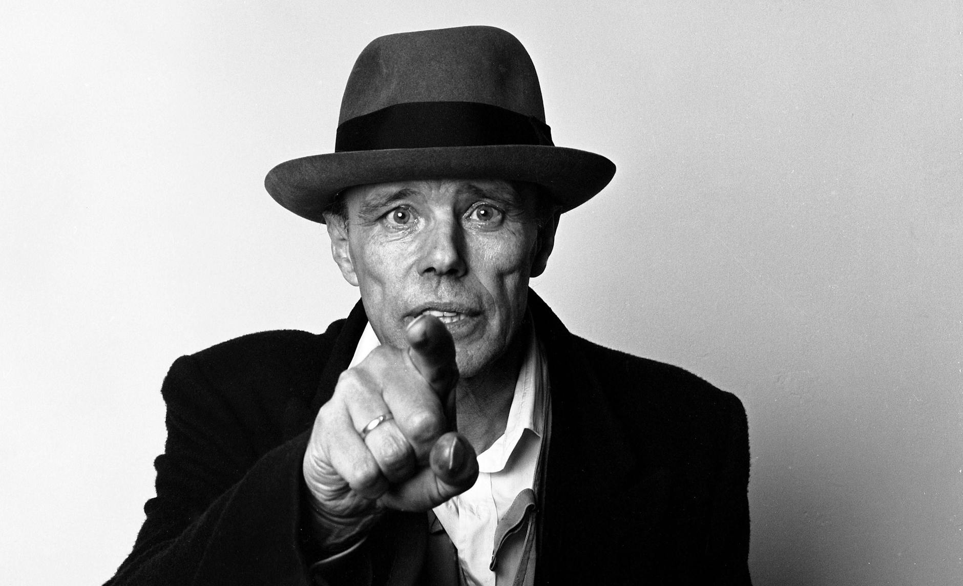 Joseph Beuys in Paris, 1985.