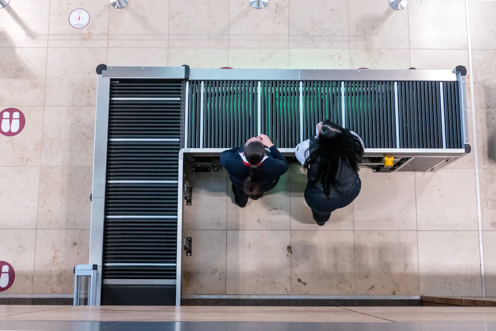 What's electrocuting security staff at BER airport?