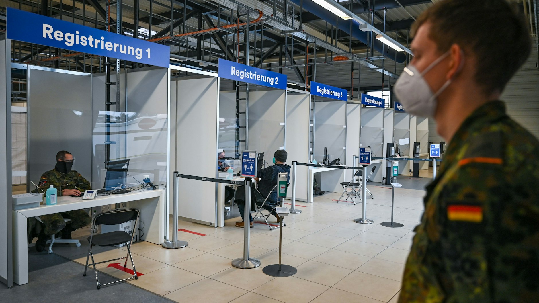 Das Corona-Impfzentrum am BER