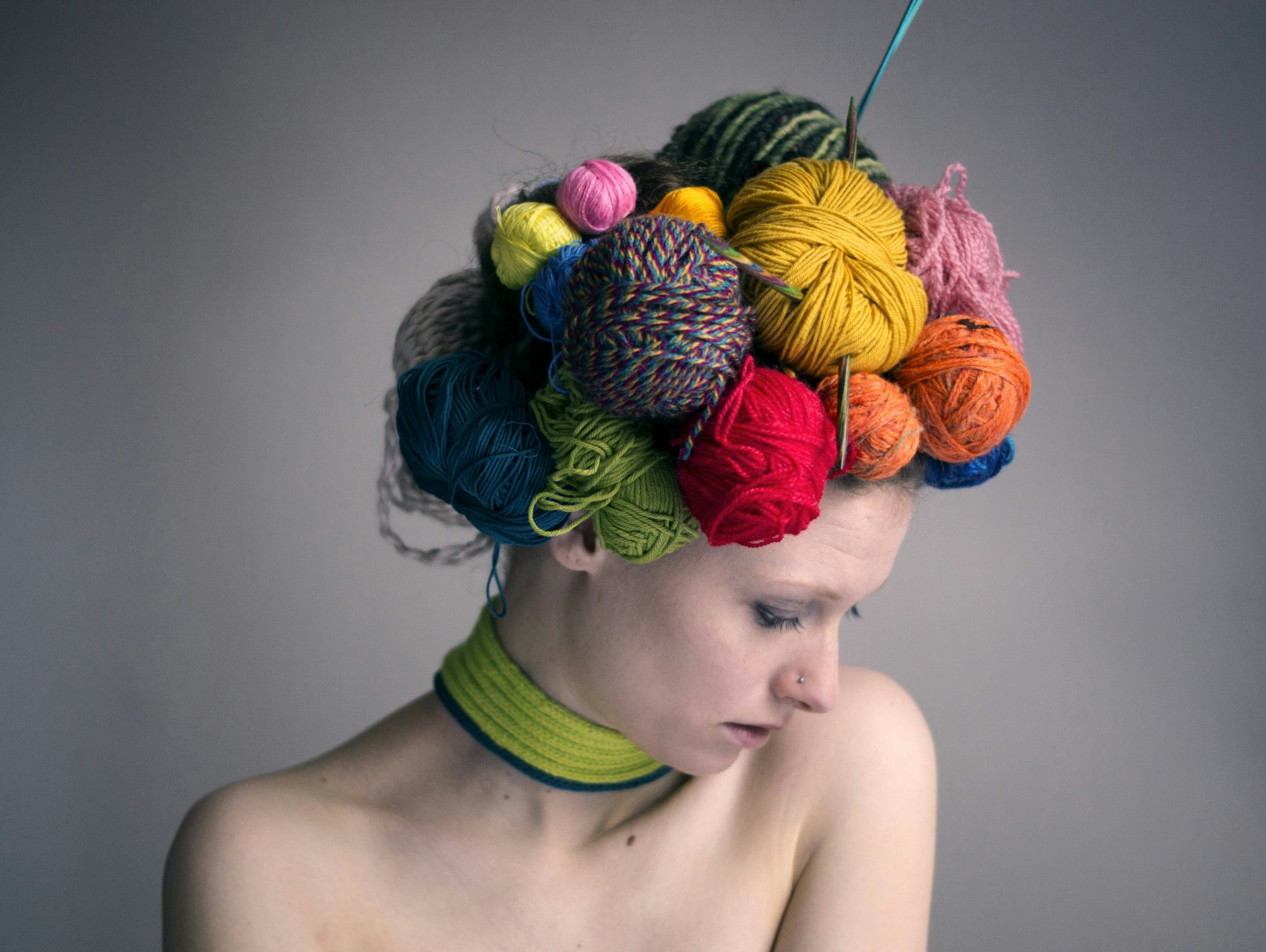 Bestrickend beruhigend: Die Nadelarbeit steigt uns auf gute Art zu Kopfe.&nbsp;