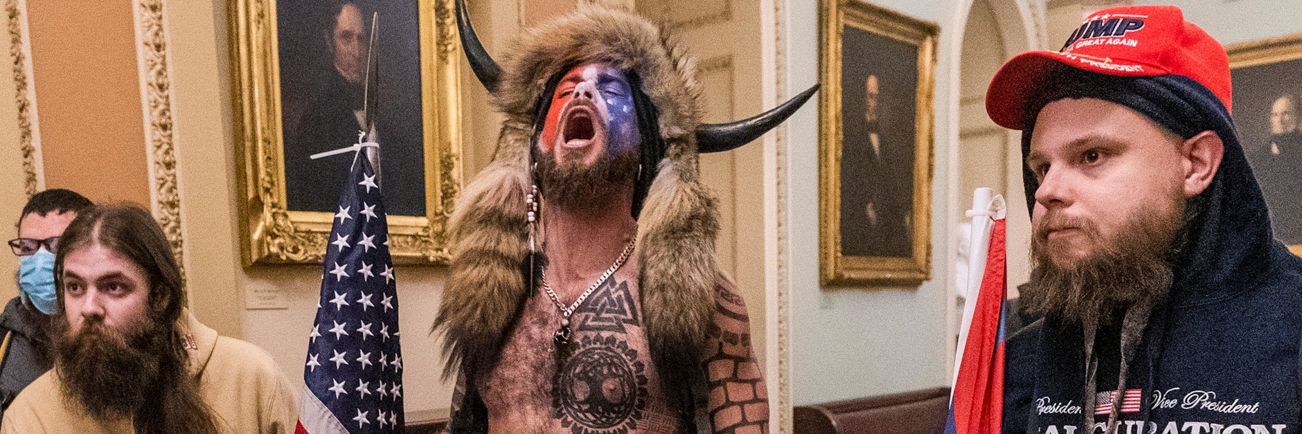 Jacob C., ein Unterstützer von US-Präsident Donald Trump, war bei der Erstürmung des US-Kapitols dabei. Er muss sich wegen versuchten Mordes verantworten.&nbsp;