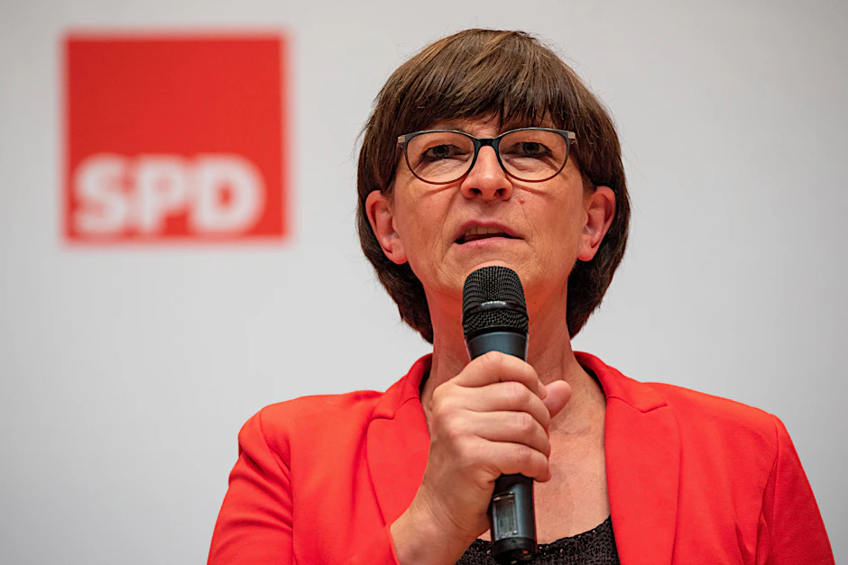 SPD-Chefin Saskia Esken hat am Sonntag dafür plädiert, Homeoffice verpflichtend anzuordnen.&nbsp;