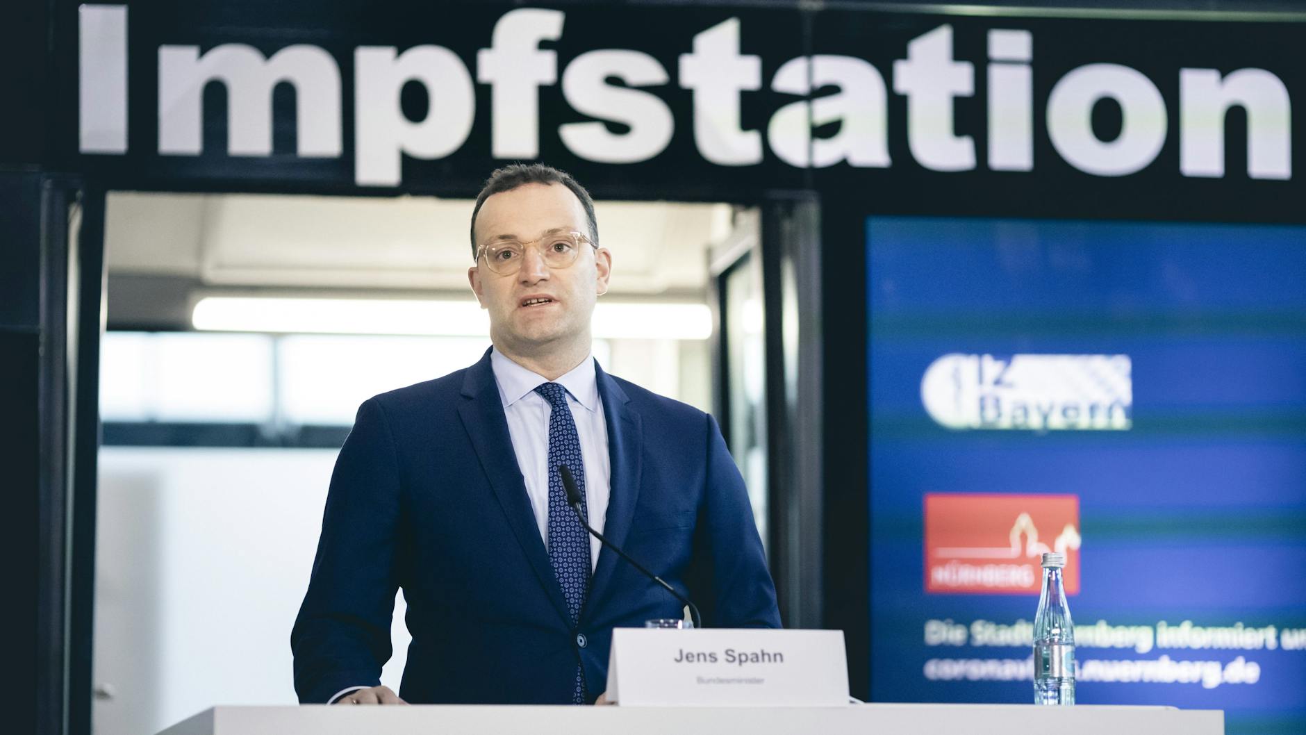Health minister Jens Spahn has called for "solidarity" in the discussion around vaccination privileges.