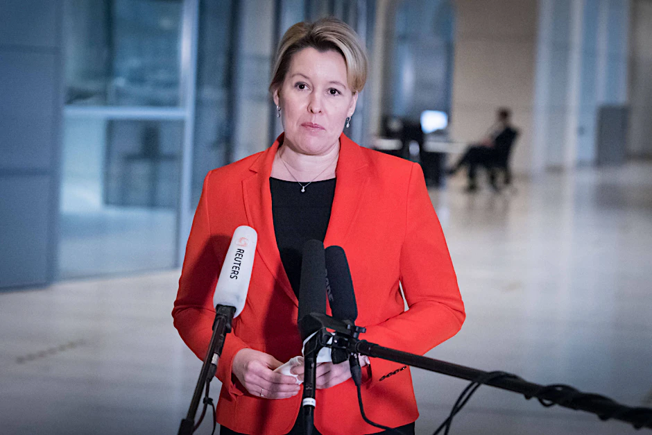 Bundesfamilienministerin Franziska Giffey (SPD) im Bundestag.