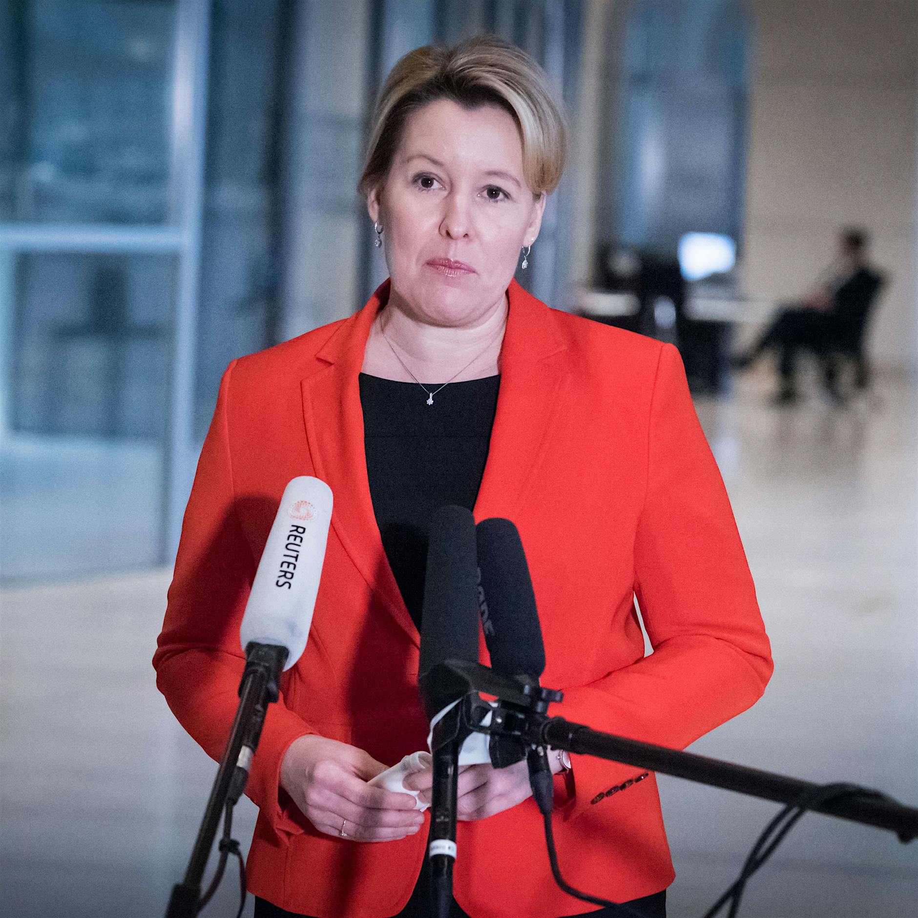 Franziska Giffey: Entscheidung über ihren Doktortitel wohl erst nach der Wahl