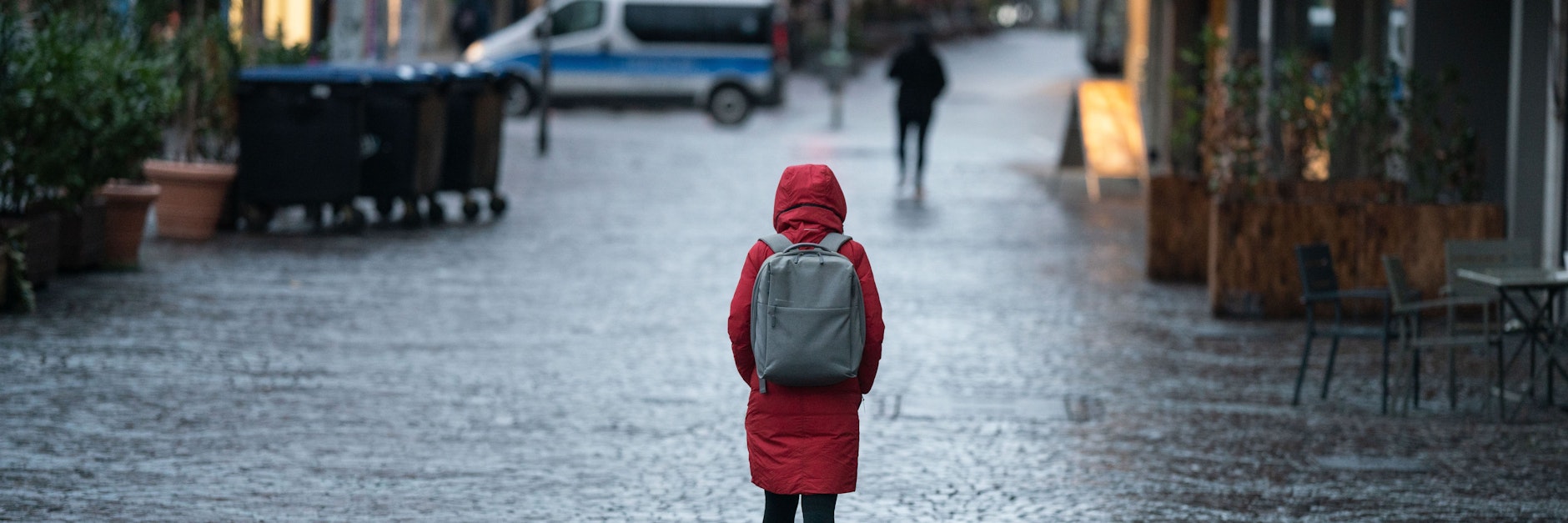 Einsam auf der Straße: Geht es nach den Ministerpräsidentinnen und -präsidenten der Bundesländer, soll das noch länger so bleiben.