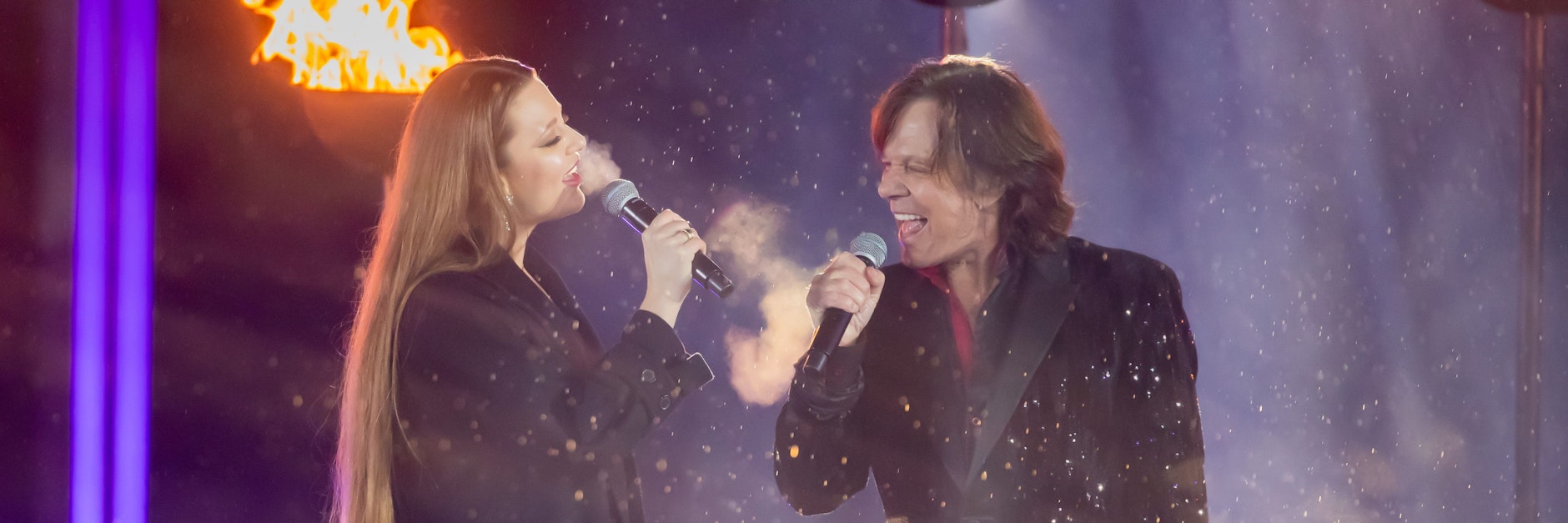 Jürgen Drews singt bei der ZDF-Silvestershow am Brandenburger Tor mit seiner Tochter Joelina.&nbsp;