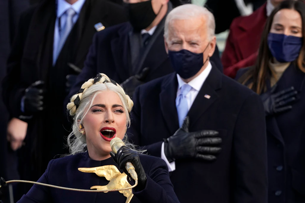 Kraftvoll, mitreißend: So bewegte Lady Gaga die Amerikaner