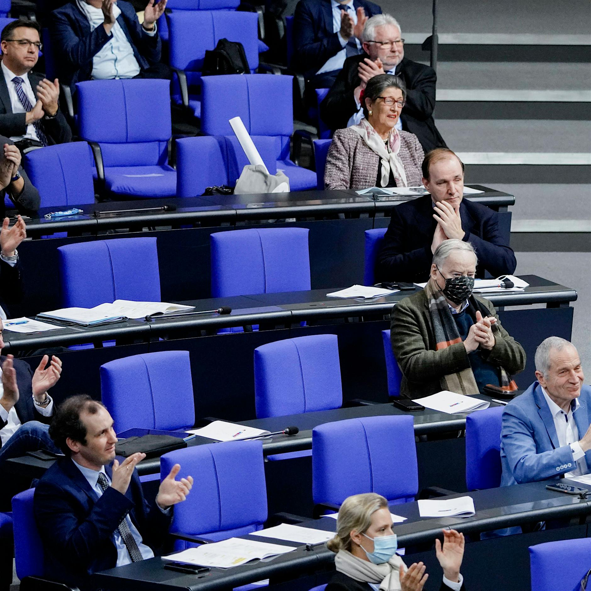 Persilschein für Berliner AfD: Geisel droht Verfassungsschutz mit Konsequenzen