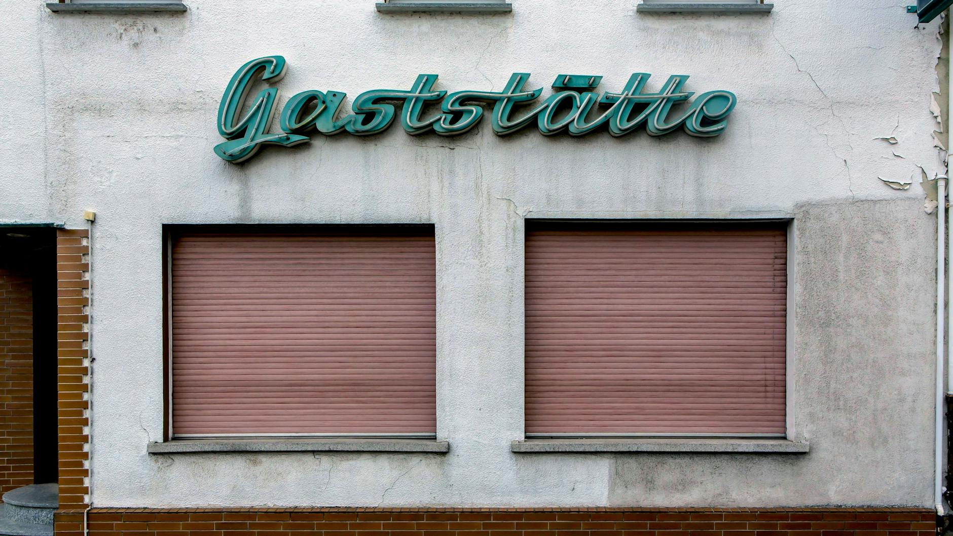 Die Gastronomie ist besonders hart betroffen von den Maßnahmen, die die Pandemie eindämmen sollen.