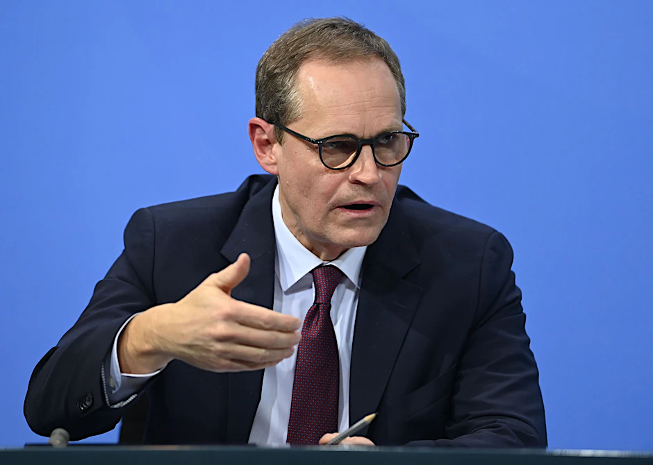 Michael Müller ist wegen der Ausbreitung der Corona-Mutation B.1.1.7 beunruhigt.