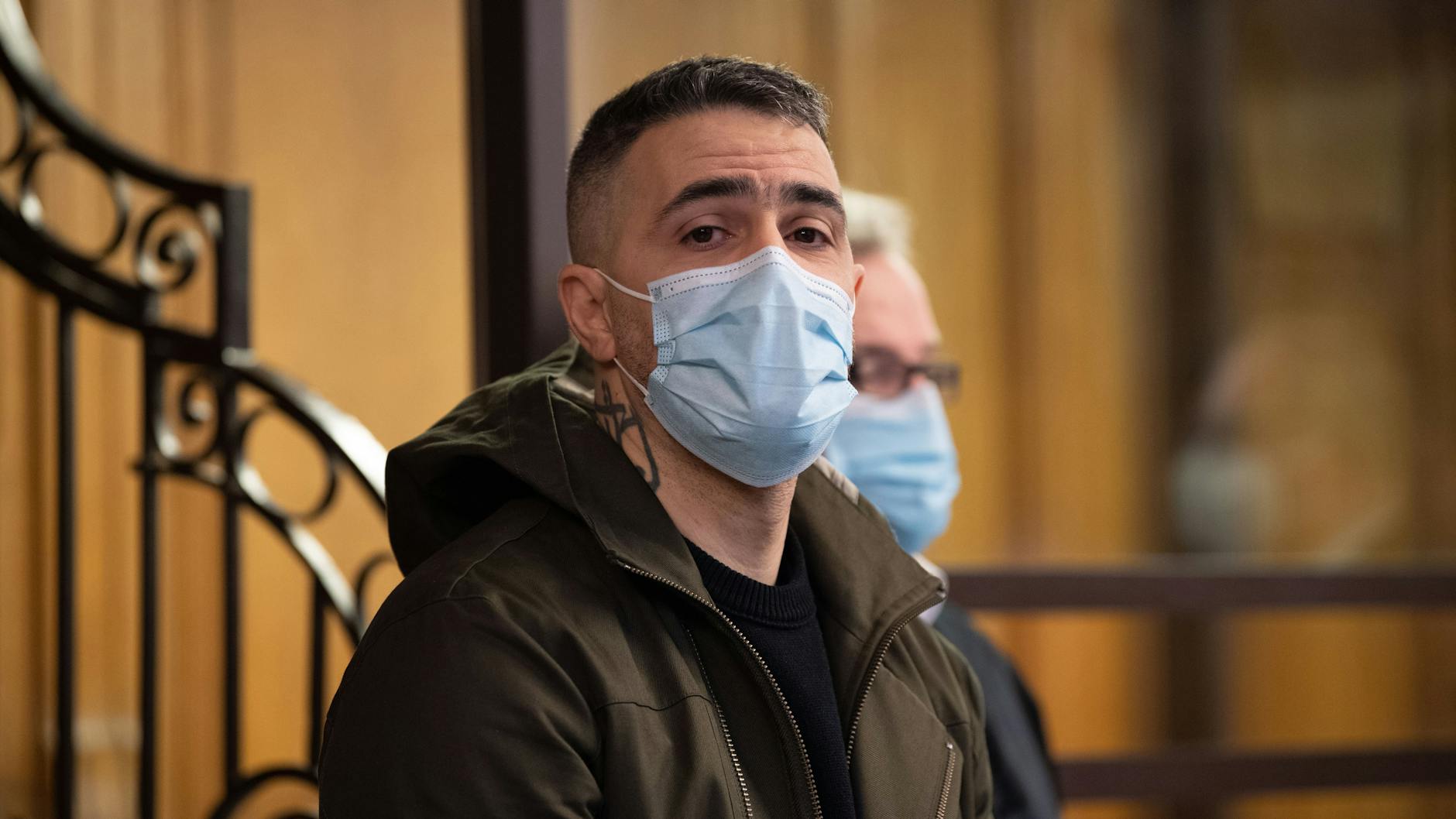 Rapper Bushido sagt im Zeugenstand gegen Clanchef Arafat Abou-Chaker aus.