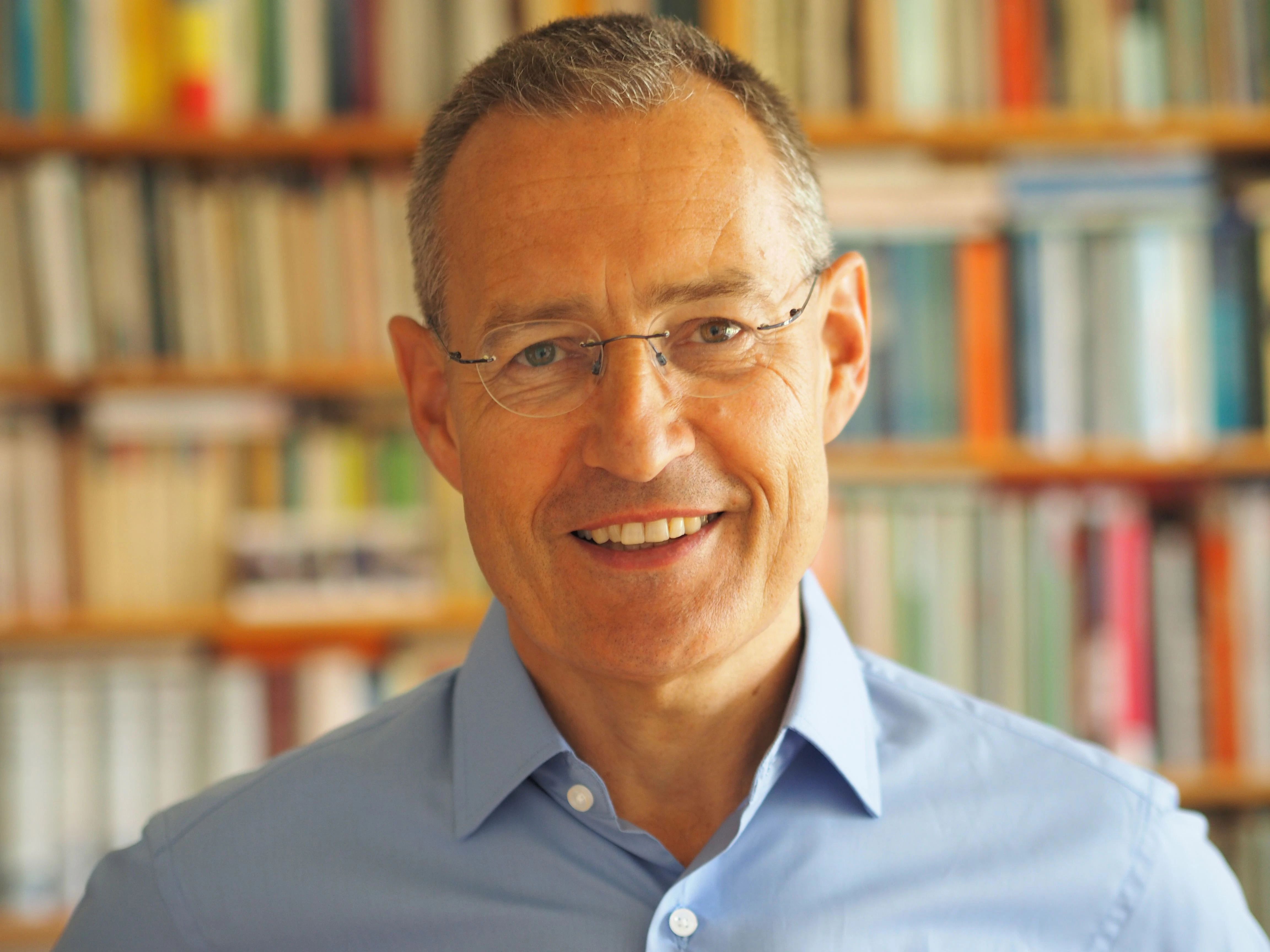 Zum Autor