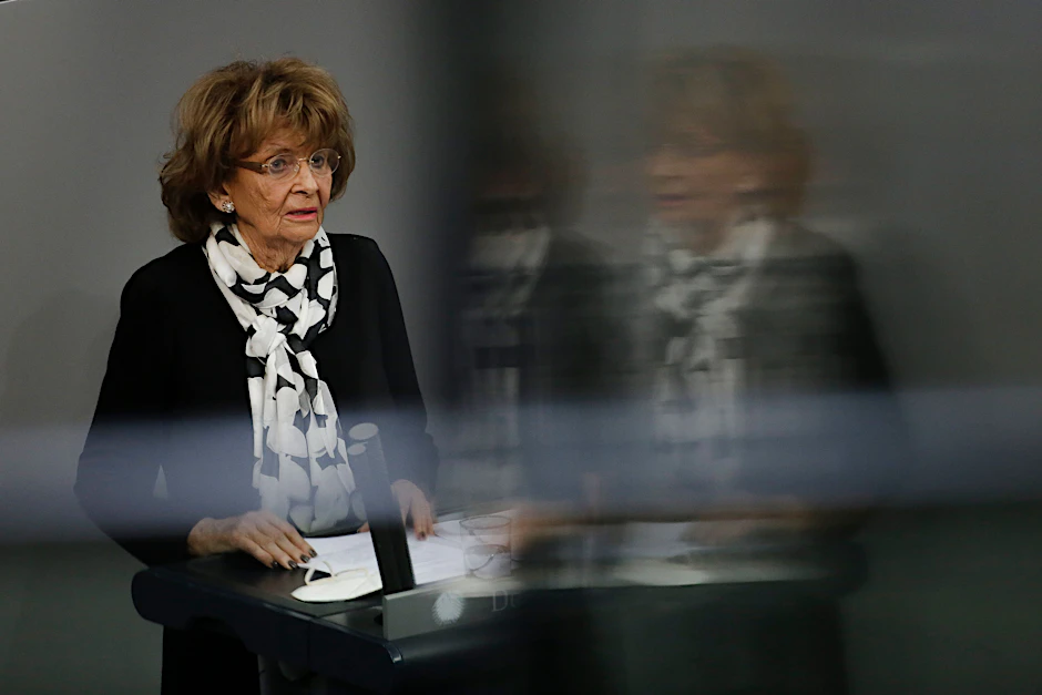 Die 88-jährige Holocaust-Überlebende Charlotte Knobloch sprach am Mittwoch im Bundestag.