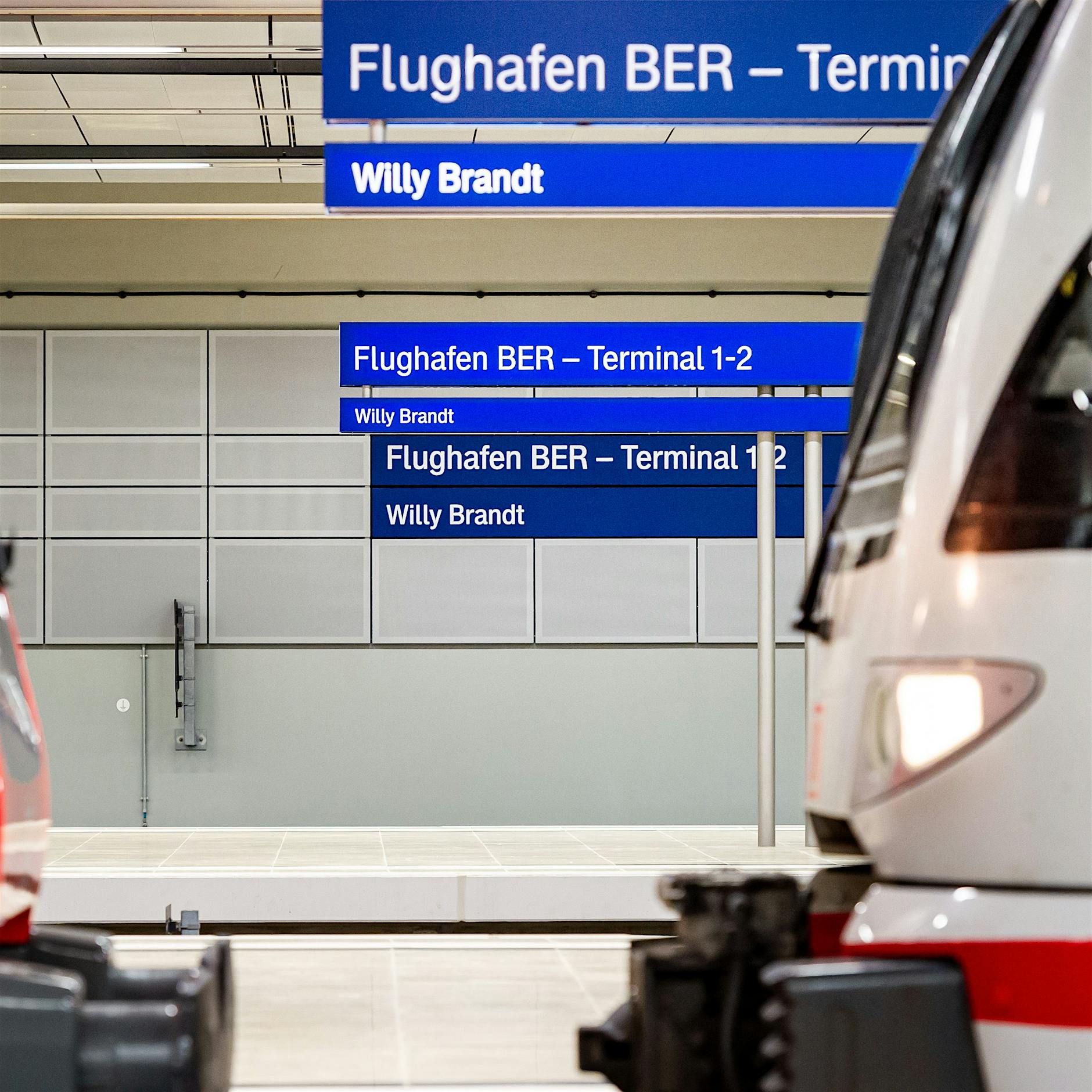 BER-Bahnhof im Test: Züge und Bahnsteige passen nicht zueinander