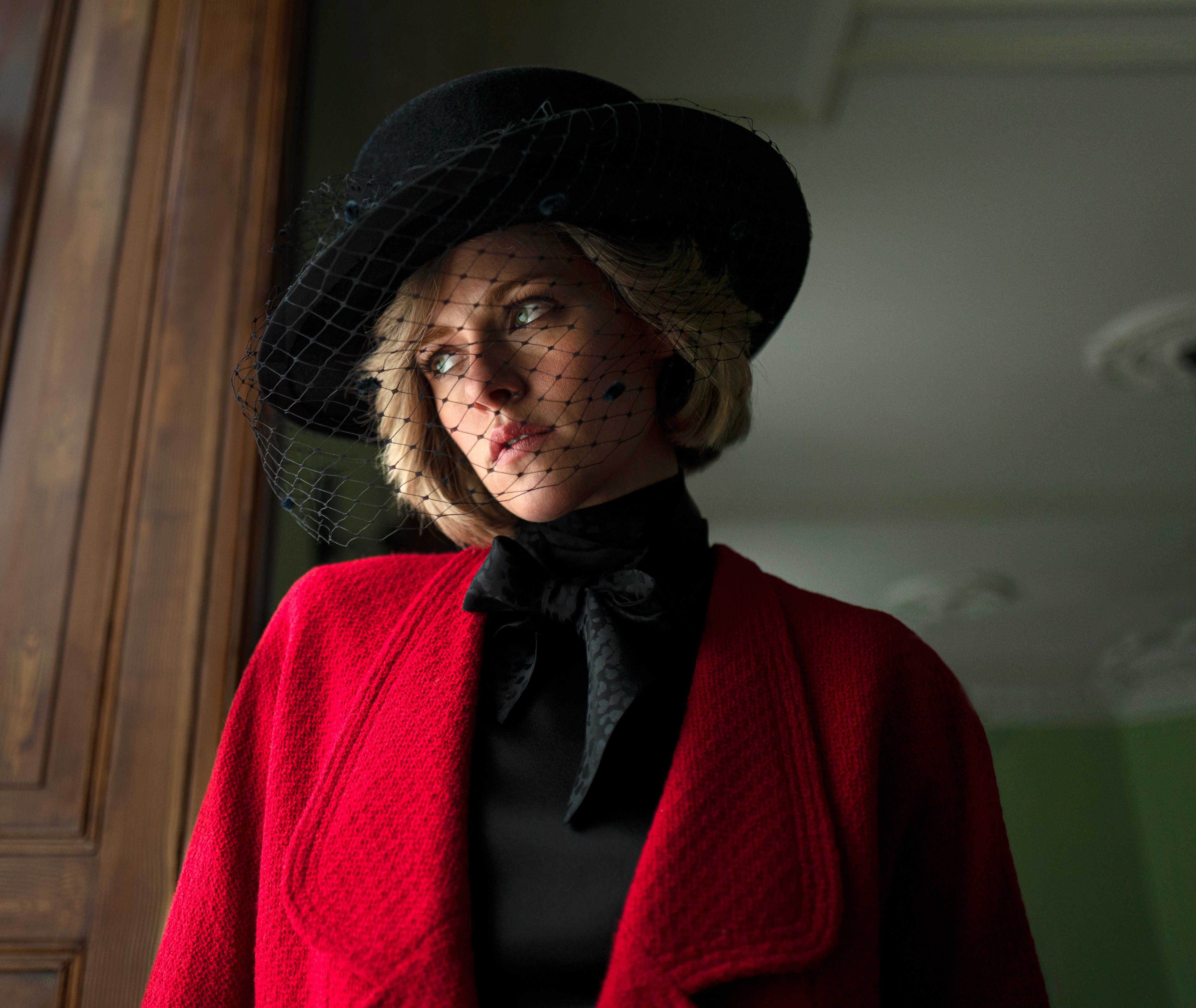 Image - Das erste Foto: So sieht Kristen Stewart als Prinzessin Diana aus