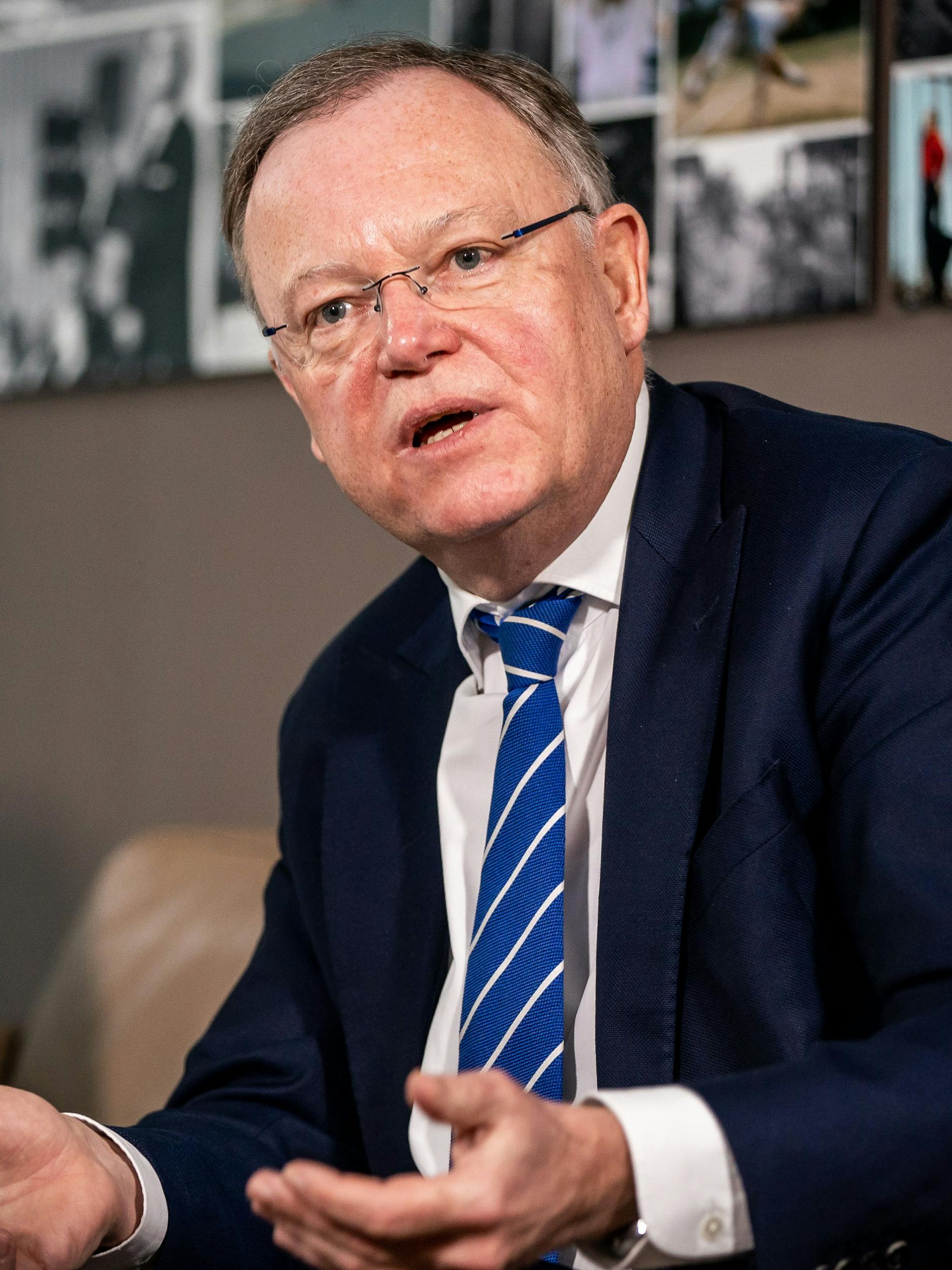 Stephan Weil (SPD) regiert mit Niedersachsen ein Bundesland mit starker Agrarwirtschaft.