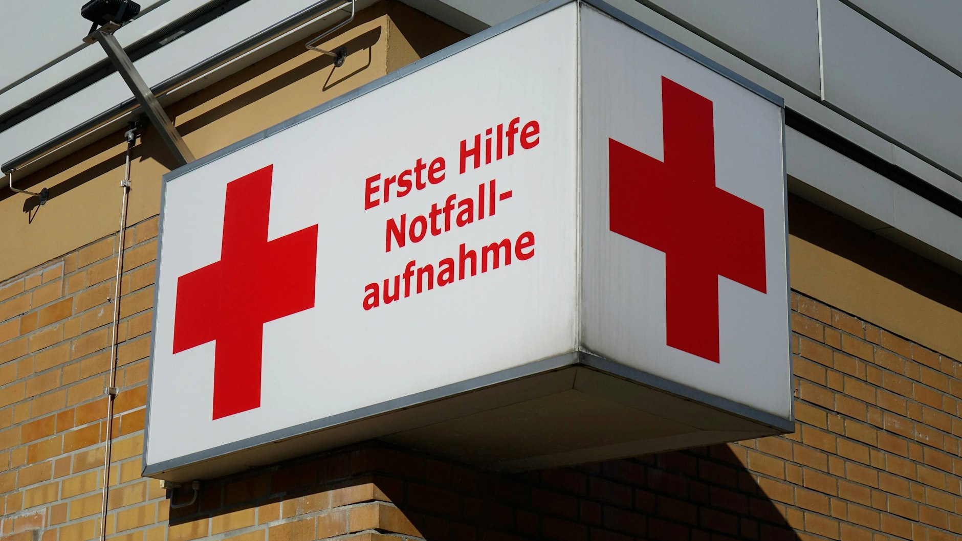 Hilfe für die Helfer: Die Corona-Pandemie verschärft die Not der deutschen Kliniken.