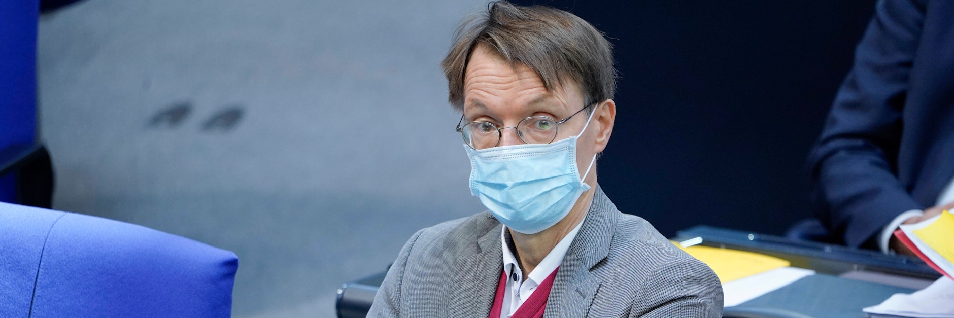 SPD-Politiker Karl Lauterbach in einer Sitzung des Deutschen Bundestages.