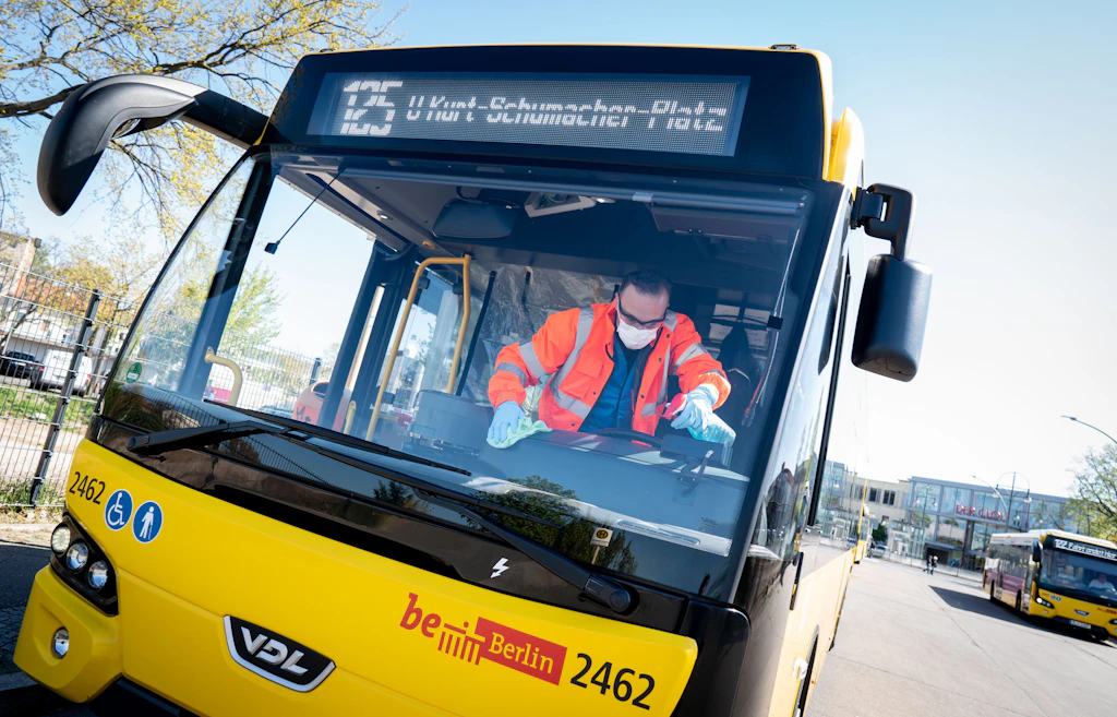 Der erste Corona-Tote bei der BVG – wie gefährlich ist der Nahverkehr?