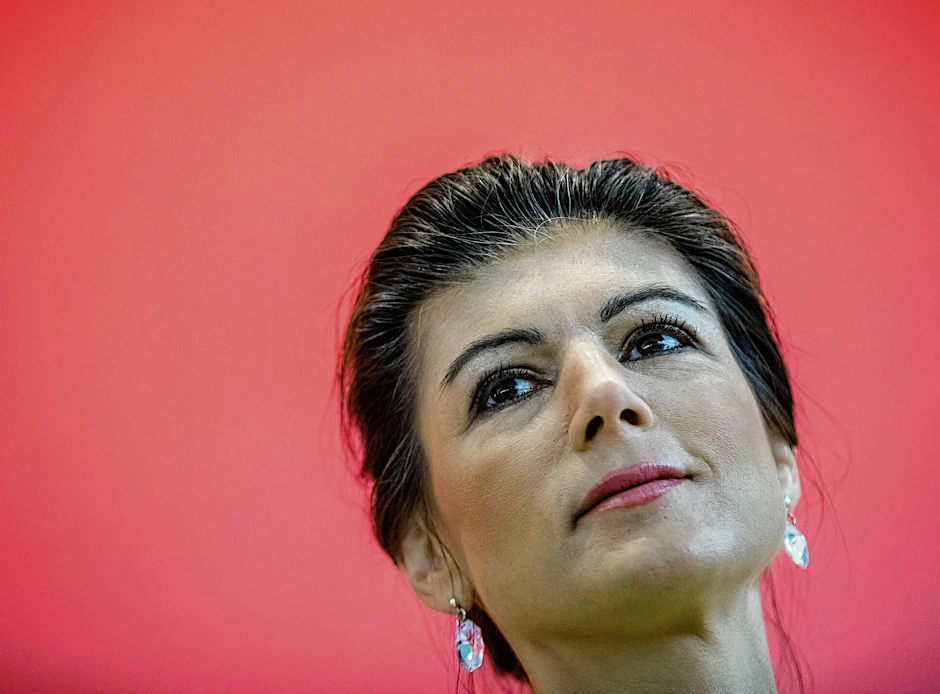 Die Linke-Politikerin Sahra Wagenknecht fordert Asyl für Julian Assange.