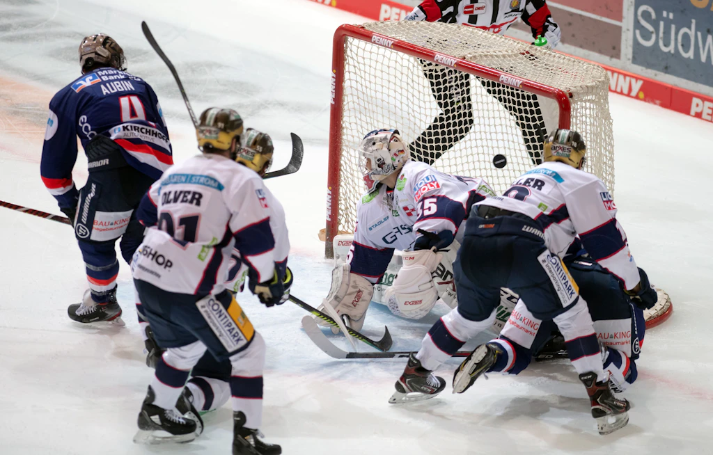 Fast alle Tore fallen im Powerplay: Eisbären Berlin unterliegen Iserlohn 2:5