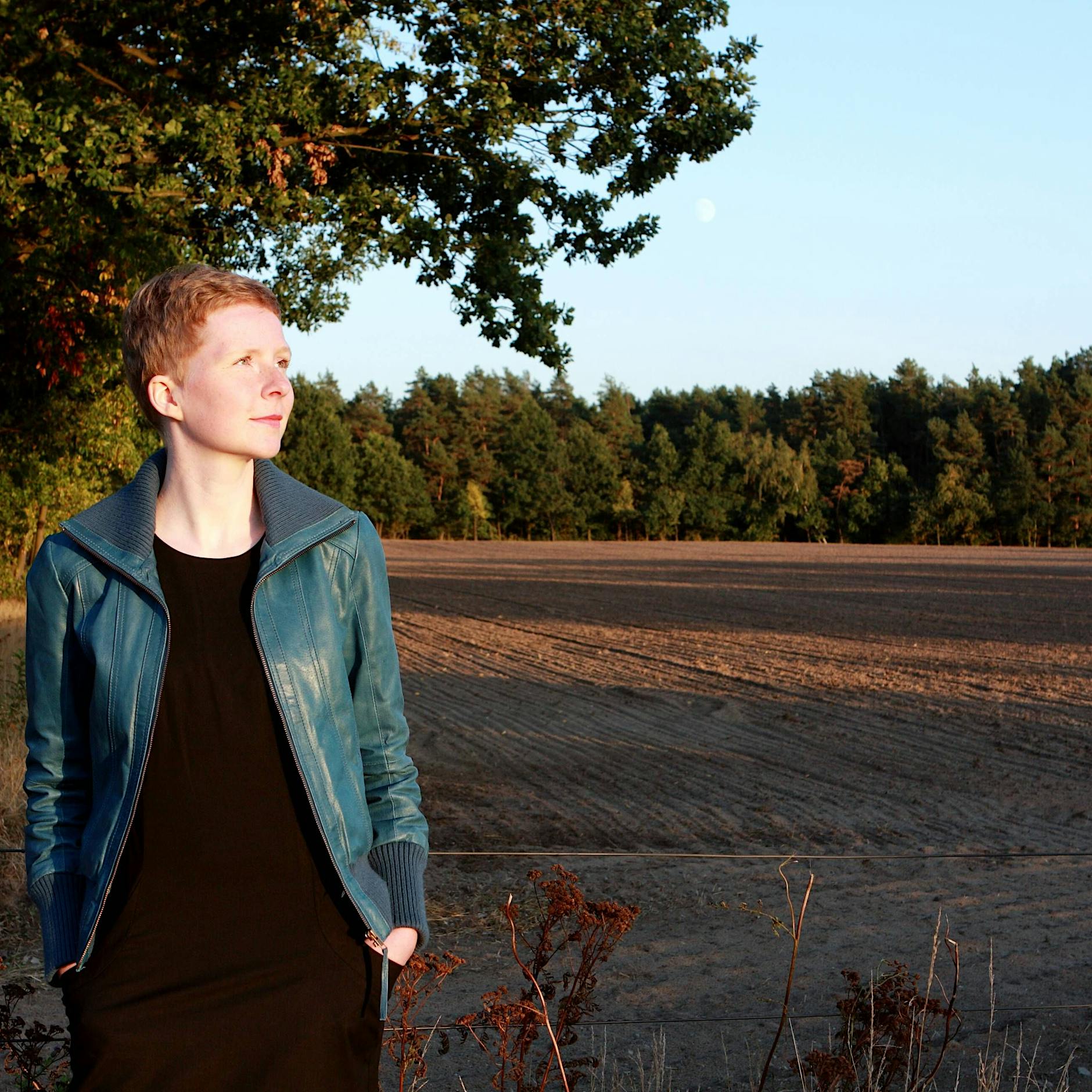 „Johnny Ohneland“: Auf der Suche nach dem eigenen Ich