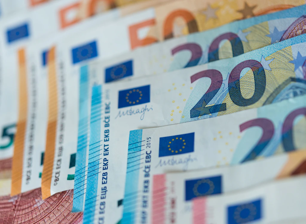 Öffentliche Haushalte: Corona führt zu Finanzierungsdefizit