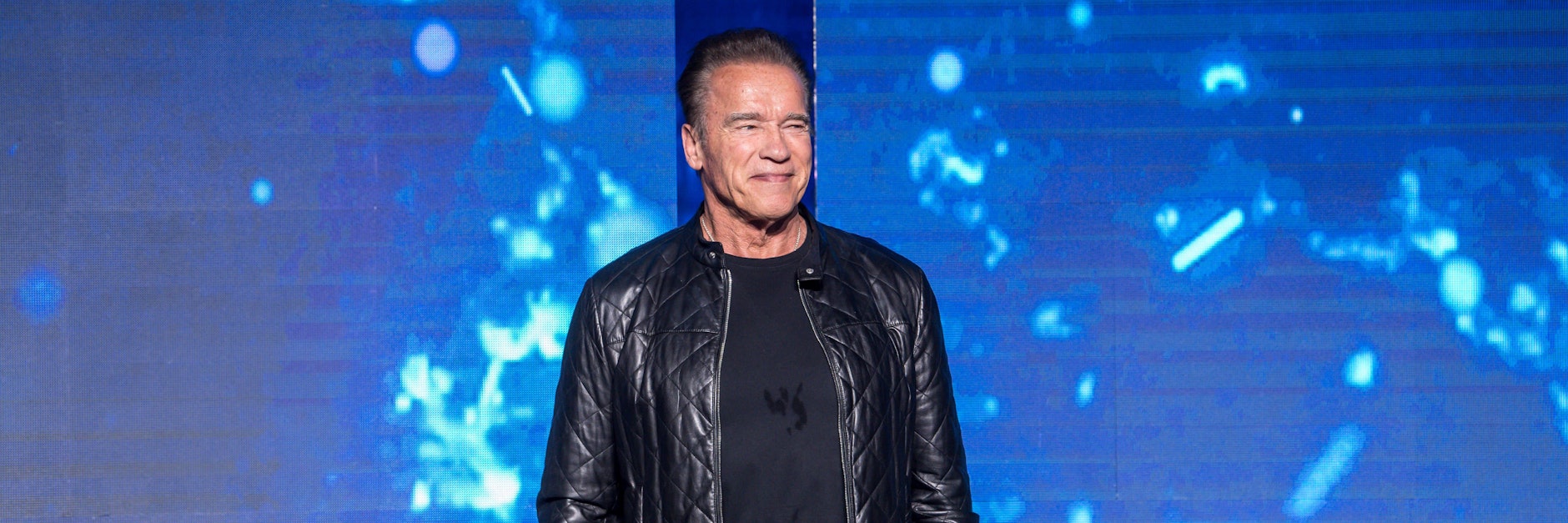 In einer Gastkolumne im Wirtschaftsmagazin „The Economist“ attackiert der „Governator“ die Republikaner im Senat und Repräsentantenhaus